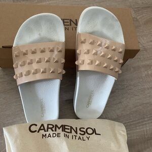 Carmen Sol size 9 sandals. Worn two time